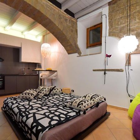 Viterbo Centro Casa Surina Appartement Buitenkant foto